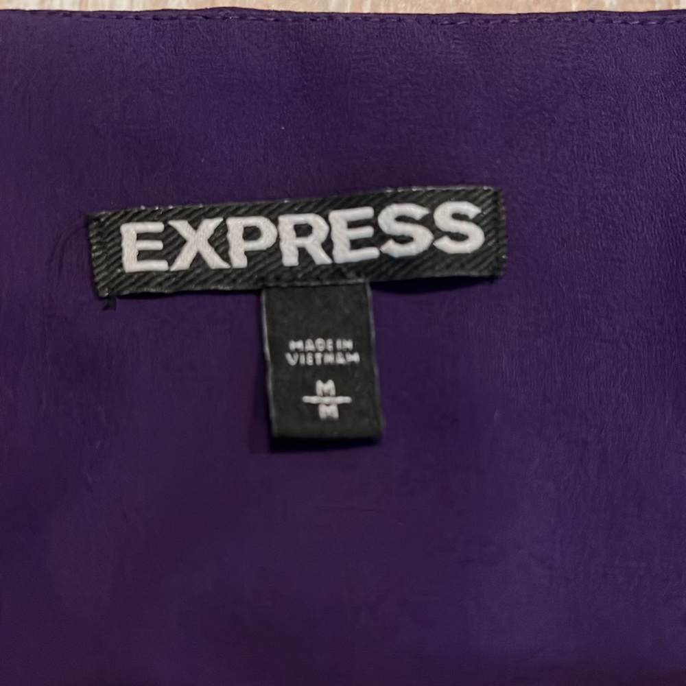 Express Top - Picture 4 of 4